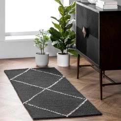 NuLOOM Hand Tufted Elvia Area Rug 111 NuLOOM Hand Tufted Elvia Area Rug