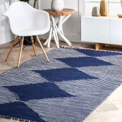 NuLOOM New Arrivals Collins Lined Diamonds Area Rug