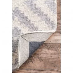 NuLOOM Hand Tufted Kellee Area Rug