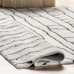 NuLOOM New Arrivals Ethnic Striped Washable Shag Area Rug