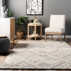 NuLOOM New Arrivals Beth High Low Hand Tufted Wool Diamond Tile Area Rug