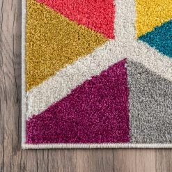 NuLOOM Maris Triangles Area Rug Contemporary