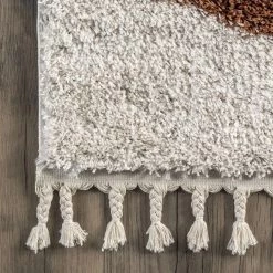 NuLOOM Kali Shaggy Diamond Tassel Area Rug