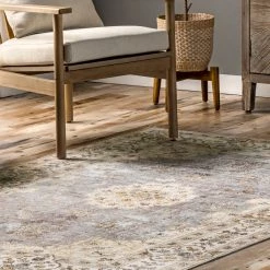 NuLOOM New Arrivals Ren Machine Washable Vintage Floral Area Rug