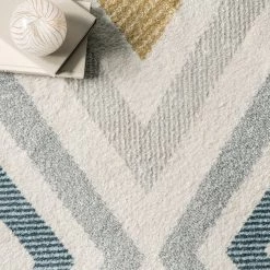 NuLOOM New Arrivals Neveah Contemporary Chevron Area Rug