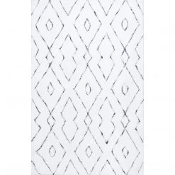 NuLOOM Hand Tufted Beaulah Shaggy Area Rug