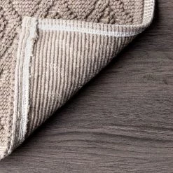 NuLOOM New Arrivals Ethan Textured Trellis Bath Mat