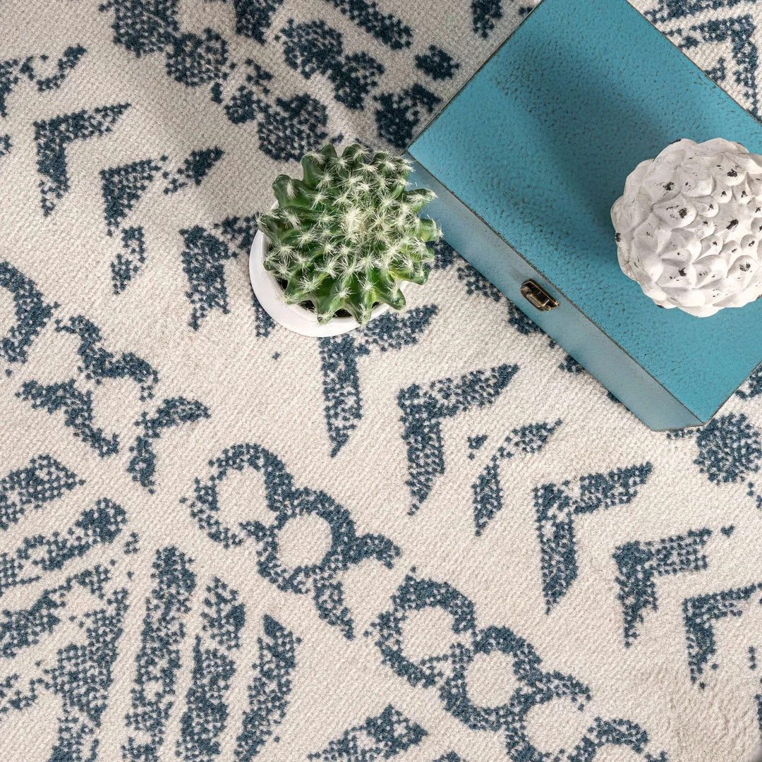 NuLOOM New Arrivals Chloe Tribal Motif Banded Area Rug 6 NuLOOM New Arrivals Chloe Tribal Motif Banded Area Rug