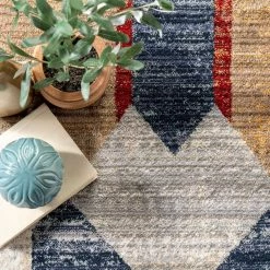 NuLOOM Marita Distressed Geometric Area Rug