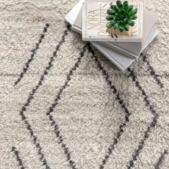 NuLOOM Kassie Dual Diamonds Hand Knotted Wool Area Rug New Arrivals