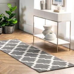 NuLOOM Contemporary Meeker Trellis Area Rug
