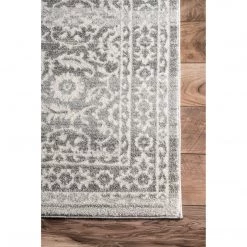 NuLOOM Traditional Turnbull Area Rug