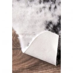 NuLOOM Halina Faux Cowhide