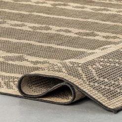 NuLOOM Zina Tribal Banded Indoor/Outdoor Area Rug