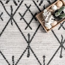 NuLOOM Machine Washable Tribal Trellis Area Rug
