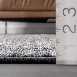 NuLOOM Elodie Distressed Diamonds Area Rug