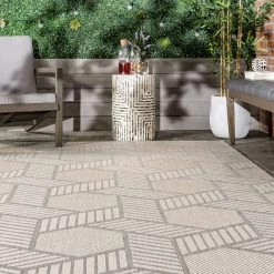 NuLOOM New Arrivals Milania Geometric Lattice Indoor/Outdoor Area Rug