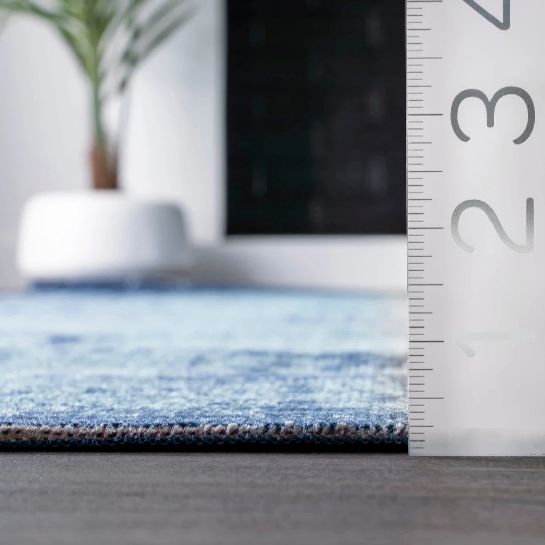 NuLOOM Distressed Vance 3 NuLOOM Distressed Vance