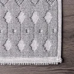 NuLOOM Blaise Modern Diamonds Bath Mat Small