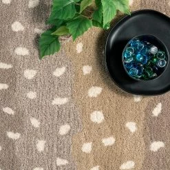 NuLOOM Yvette Wool Spotted Area Rug