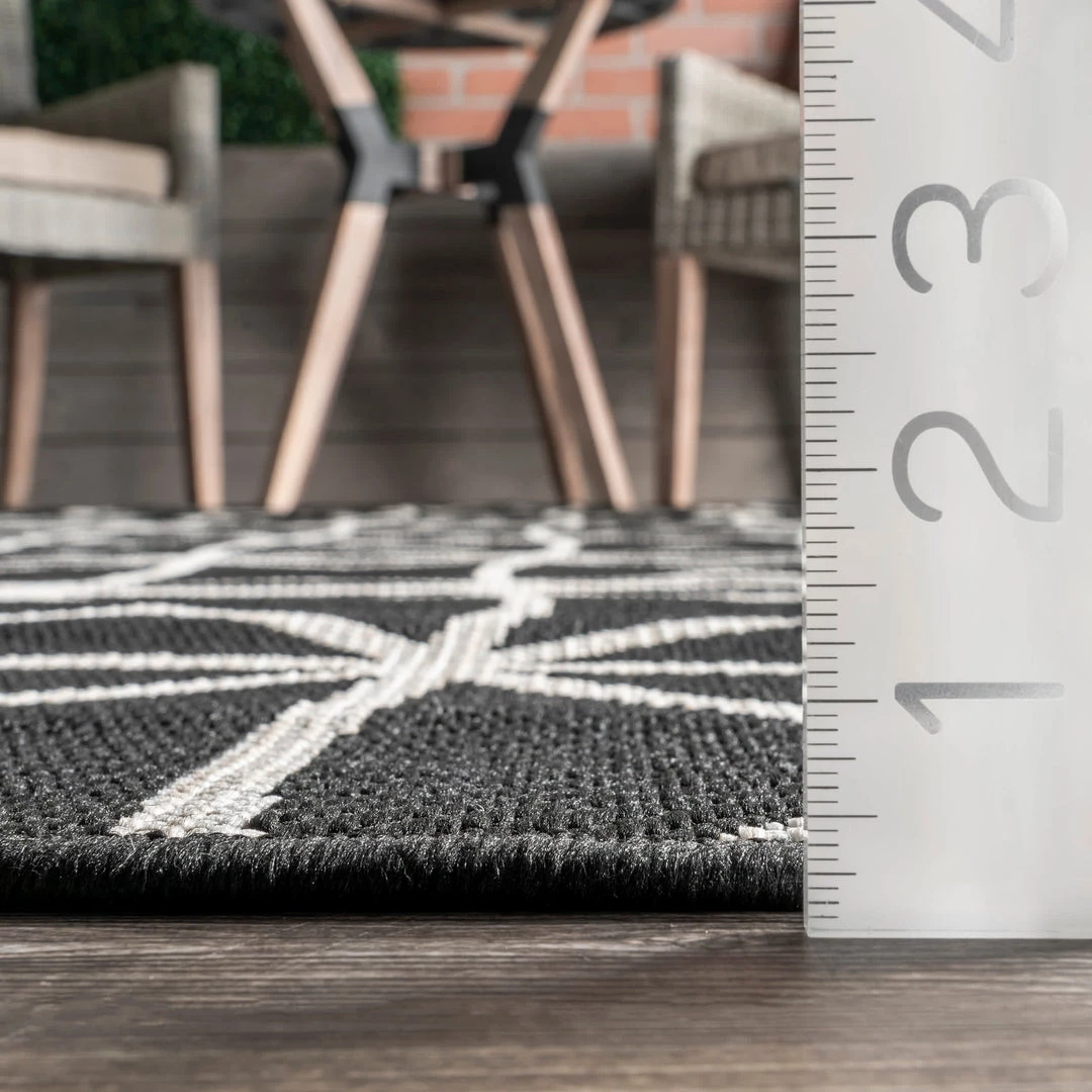 NuLOOM New Arrivals Saunders Geometric Indoor/Outdoor Area Rug 9 NuLOOM New Arrivals Saunders Geometric Indoor/Outdoor Area Rug