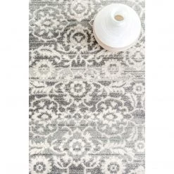NuLOOM Traditional Turnbull Area Rug