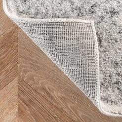 NuLOOM Vintage Medallion Leola Area Rug