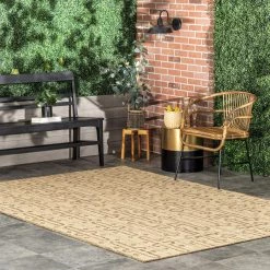 NuLOOM New Arrivals Brandy Transitional Celtic Indoor/Outdoor Area Rug