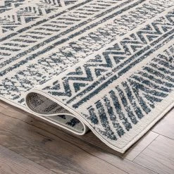 NuLOOM New Arrivals Chloe Tribal Motif Banded Area Rug 22 NuLOOM New Arrivals Chloe Tribal Motif Banded Area Rug