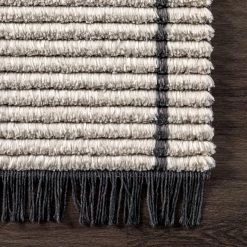 NuLOOM New Arrivals Layla Tribal Geometric Soft Shag Fringe Area Rug