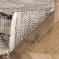 NuLOOM New Arrivals Diem Geometric Cotton Tassel Area Rug