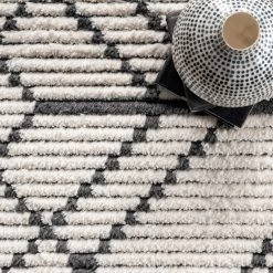 NuLOOM New Arrivals Carlina Modern Geometric Soft Shag Fringe Area Rug 15 NuLOOM New Arrivals Carlina Modern Geometric Soft Shag Fringe Area Rug