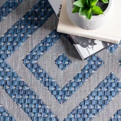 NuLOOM New Arrivals Tayla Diamond Lattice Indoor/Outdoor Area Rug