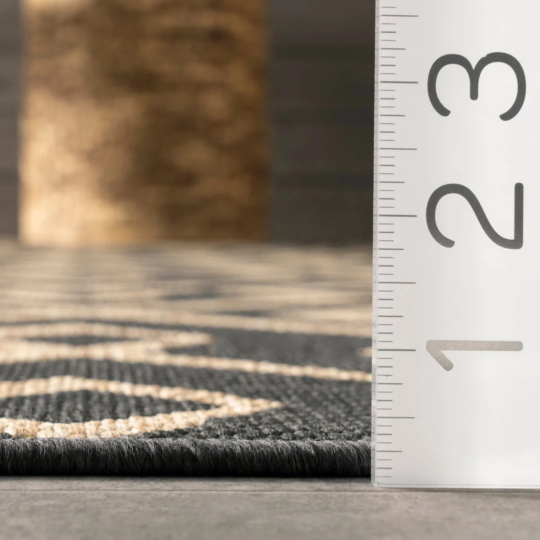 NuLOOM Sammi Geometric Trellis Indoor/Outdoor Area Rug 5 NuLOOM Sammi Geometric Trellis Indoor/Outdoor Area Rug