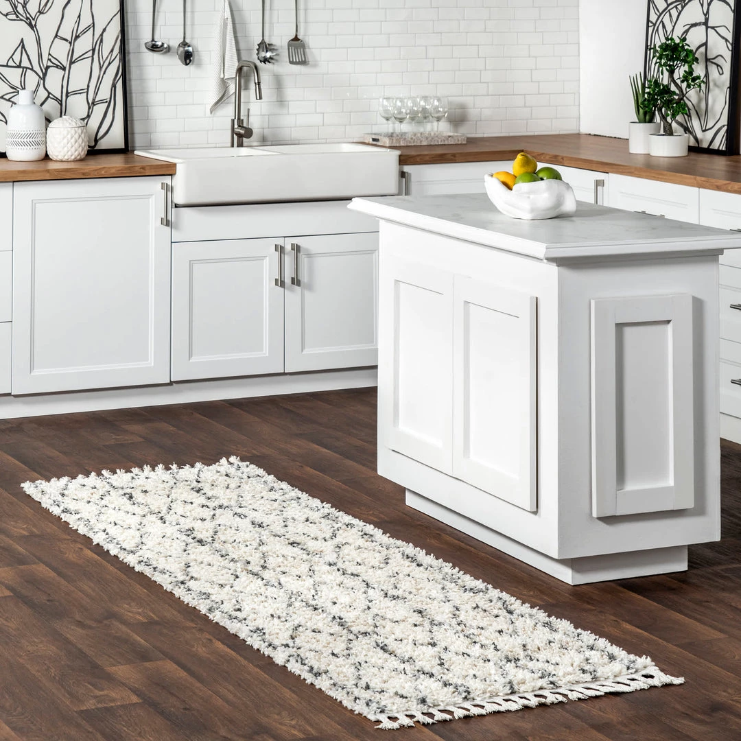 NuLOOM New Arrivals Selah Geometric Shag Area Rug 20 NuLOOM New Arrivals Selah Geometric Shag Area Rug