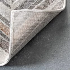 NuLOOM Masha Modern Abstract Chevron Area Rug