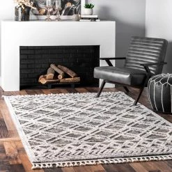 NuLOOM Ansley Shaggy Lattice Tassel Area Rug