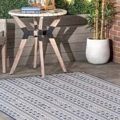 NuLOOM New Arrivals Devon Geometric Stiped Indoor/Outdoor Area Rug