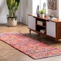 NuLOOM Hand Woven Chevron Rochell Area Rug Contemporary