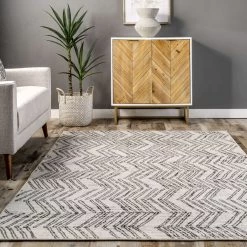 NuLOOM Sloan Chevron Stripes Area Rug New Arrivals