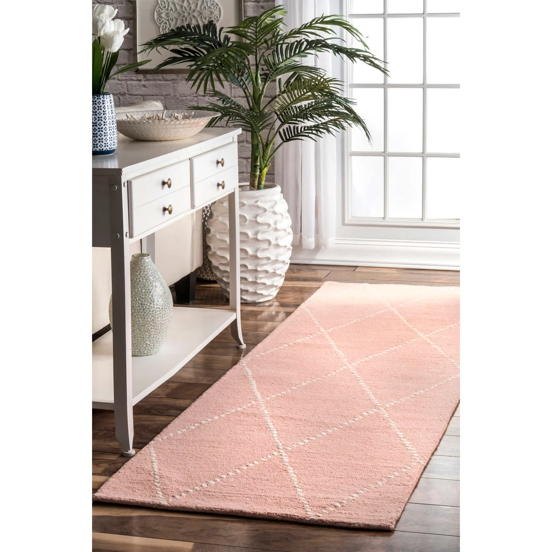 NuLOOM Hand Tufted Elvia Area Rug 10 NuLOOM Hand Tufted Elvia Area Rug
