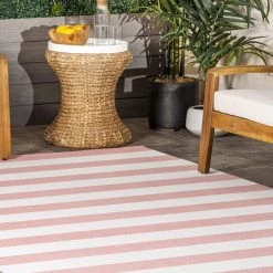 NuLOOM Christa Striped Indoor/Outdoor Area Rug