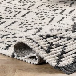 NuLOOM Alyson Modern Abstract Soft Shag Fringe Area Rug