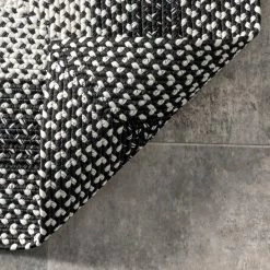 NuLOOM Kaila Ombre Bordered Indoor/Outdoor Area Rug New Arrivals