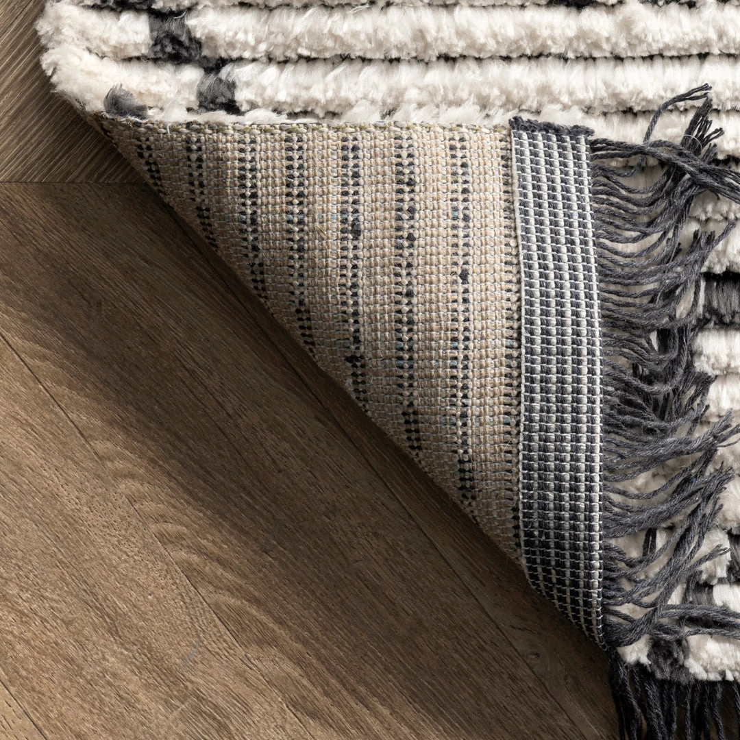 NuLOOM New Arrivals Carlina Modern Geometric Soft Shag Fringe Area Rug 7 NuLOOM New Arrivals Carlina Modern Geometric Soft Shag Fringe Area Rug