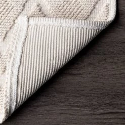 NuLOOM Easton Textured Tribal Bath Mat Small