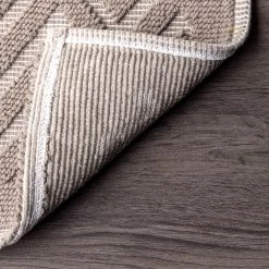 NuLOOM Lyle Textured Chevron Bath Mat