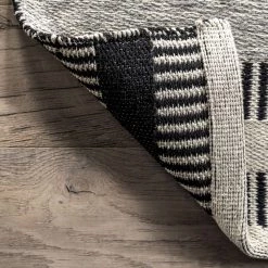 NuLOOM New Arrivals Estella Striped Waves Area Rug