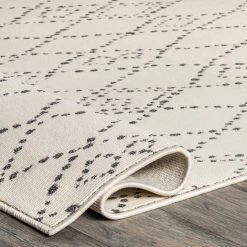 NuLOOM Ria Bohemian Diamond Area Rug New Arrivals 12 NuLOOM Ria Bohemian Diamond Area Rug New Arrivals