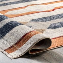 NuLOOM Marita Distressed Geometric Area Rug